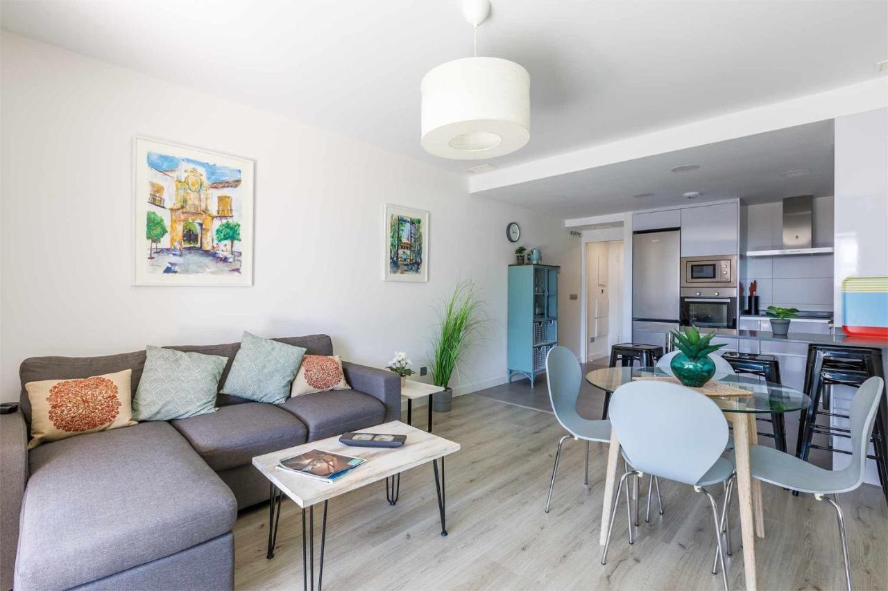 A&N Alexia Apartment Caleta De Velez Bagian luar foto